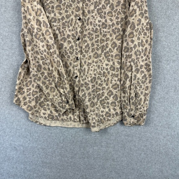 Women's Maurices Cheetah Print  Blouse Sz XS Lightweight Long Sleeve - Picture 2 of 8